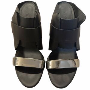 Vince Karima Black Leather Metallic Strap Wedge Sandals Size‎ 8.5